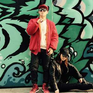 麻豆女肏屄影院
